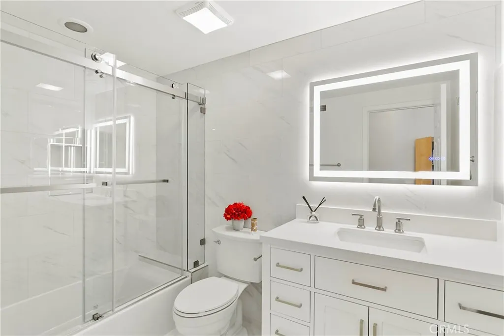 5 Argo 73, Irvine, California 92603 home-pic-38